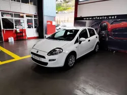 Branco Usado 2018 Fiat Punto Easy Citadino | € 9.490 (Bom preço)