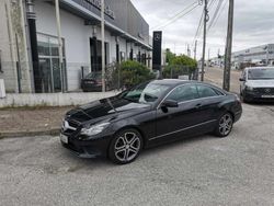 Preto Usado 2014 Mercedes E220 Coupé | € 22.800 (Preço elevado)