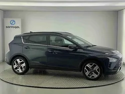 Cinzento Usado 2024 Hyundai Bayon Premium SUV | € 21.900 (Preço elevado)