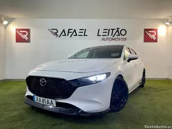 Branco Usado 2020 Mazda 3 Evolve Citadino | € 21.500