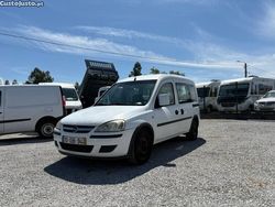 Branco Usado 2008 Opel Combo Monovolume | € 4.750