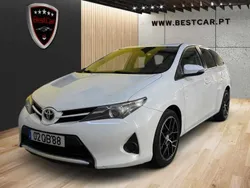 Branco Usado 2015 Toyota Auris Carrinha | € 11.950 (Preço justo)