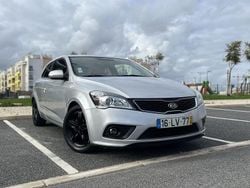 Usado 2011 Kia Ceed Citadino | € 3.950 (Super Preço)