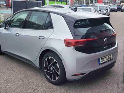 Prateado Usado 2023 VW ID.3 Pro Citadino | € 28.490 (Preço justo)