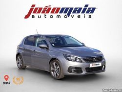 Branco Usado 2018 Peugeot 308 Allure Sedan | € 16.500