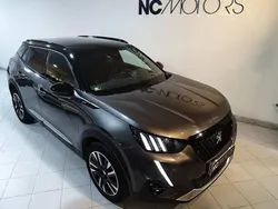 Cinza Usado 2022 Peugeot 2008 GT SUV | € 25.500 (Preço justo)