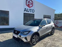 Cinzento Usado 2023 Seat Arona Style SUV | € 20.450 (Preço justo)