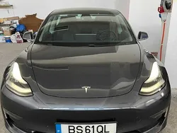 Usado 2020 Tesla Model 3 Long Range Sedan | € 27.800 (Preço elevado)
