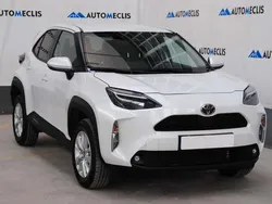 Branco Usado 2024 Toyota Yaris Hybrid | € 23.950 (Bom preço)