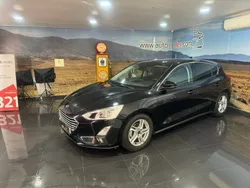 Preto Usado 2018 Ford Focus Titanium Citadino | € 14.990 (Preço justo)