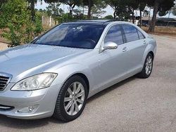 Cinzento Usado 2008 Mercedes S500 Sedan | € 19.800