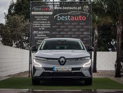Cinza Usado 2023 Renault Mégane Equilibre | € 22.999 (Preço justo)