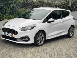 Branco Usado 2018 Ford Fiesta ST Citadino | € 20.900 (Preço justo)