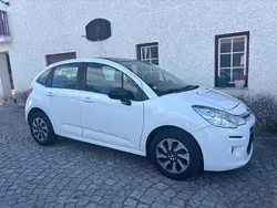 Usado 2015 Citroën C3 Attraction Citadino | € 9.000 (Preço justo)