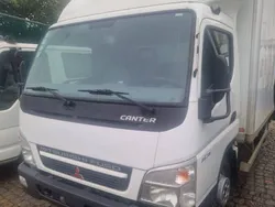 Branco Usado 2005 Mitsubishi Canter | € 15.900 (Preço justo)