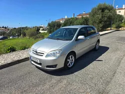 Cinzento Usado 2004 Toyota Corolla Citadino | € 5.997 (Preço justo)