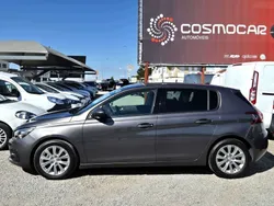 Cinzento Usado 2019 Peugeot 308 Style | € 13.900 (Bom preço)