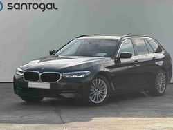 Cinzento Usado 2024 BMW 530e Carrinha | € 49.900 (Preço justo)