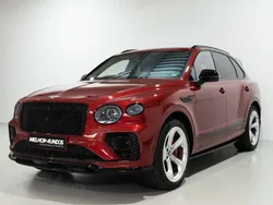 Vermelho Usado 2023 Bentley Bentayga SUV | € 245.500