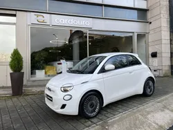 Branco azul, cinzento, preto Usado 2021 Fiat 500e Citadino | € 15.900 (Bom preço)