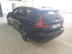 Preto Usado 2021 Volvo V60 Carrinha | € 31.000 (Preço justo)