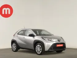 Usado 2023 Toyota Aygo Play Citadino | € 15.499 (Preço justo)