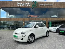 Branco Usado 2023 Fiat 500e Icon Citadino | € 18.900 (Bom preço)