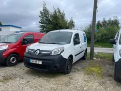 Branco Usado 2018 Renault Kangoo Monovolume | € 12.500 (Preço justo)