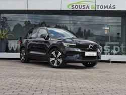 Preto Usado 2023 Volvo XC40 Core SUV | € 30.900
