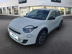 Branco Usado 2025 Fiat 600 La Prima SUV | € 25.900 (Preço justo)