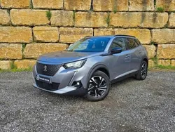 Cinza Usado 2022 Peugeot e-2008 Allure SUV | € 23.500 (Preço justo)