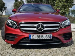 Usado 2017 Mercedes E220 AMG Sedan | € 27.000
