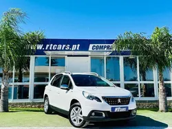 Branco Usado 2017 Peugeot 2008 Style SUV | € 11.980 (Preço justo)