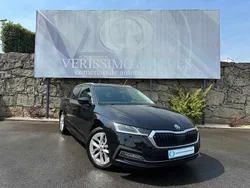 Preto Usado 2021 Skoda Octavia Style Carrinha | € 19.950 (Preço justo)