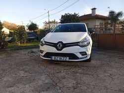 Usado 2016 Renault Clio IV Sedan | € 8.750 (Bom preço)