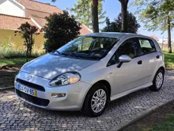 Cinza prata Usado 2014 Fiat Punto Pop Citadino | € 7.990 (Preço justo)