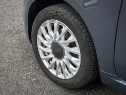 Cinzento Usado 2020 Fiat 500C Lounge Cabrios | € 15.250 (Preço justo)