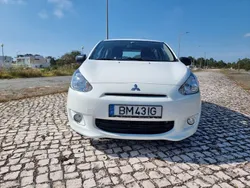 Usado 2016 Mitsubishi Space Star Sedan | € 7.500