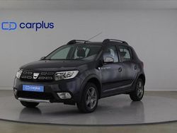 Branco Usado 2018 Dacia Sandero Stepway Citadino | € 12.990 (Preço justo)