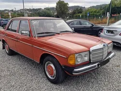 Outra Usado 1978 Mercedes 240 | € 7.500