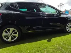 Preto Usado 2017 Renault Clio IV | € 10.400 (Preço justo)