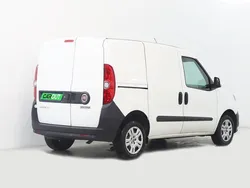 Branco Usado 2020 Fiat Doblò Monovolume | € 11.900 (Preço justo)
