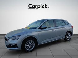 Cinza Usado 2022 Skoda Scala Ambition Citadino | € 14.480 (Preço justo)