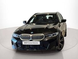 Usado 2023 BMW 330e Shadowline Carrinha | € 41.900 (Preço justo)