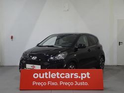Preto metalizado Usado 2023 Hyundai i10 Comfort Citadino | € 15.950