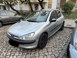 Usado 2006 Peugeot 206 Sedan | € 2.900