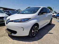 Branco Usado 2017 Renault Zoe Intens Citadino | € 11.500 (Preço justo)