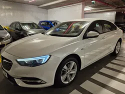 Branco Usado 2019 Opel Insignia Dynamic Citadino | € 13.580 (Preço justo)
