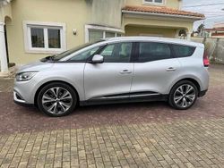 Cinzento Usado 2018 Renault Scénic Monovolume | € 15.950