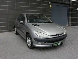 Cinzento Usado 2003 Peugeot 206 | € 2.850 (Preço justo)
